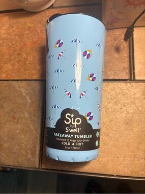 Sip by S’well 24 oz. Takeaway Tumbler. NEW!! Shade Factor. Beach umbrella scene.